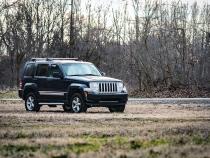 2.5 Inch Jeep Suspension Lift Kit 08-12 Liberty KK 4WD Rough Country