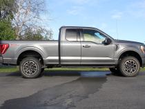 Flow Fx Cat-Back Exhaust System Fits 2021-2025 Ford F-150 2.7, 3.5, 5.0-Liter, Flow Fx Cat-Back 3.00-Inch To 2.50-Inch Stainless Steel Exhaust System, Dual Out Same Side Exit Flowmaster