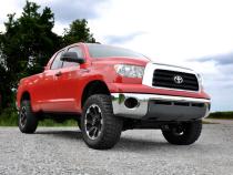 4.5 Inch Toyota Suspension Lift Kit w/ N3 Struts and V2 Shocks For 07-15 Tundra Rough Country