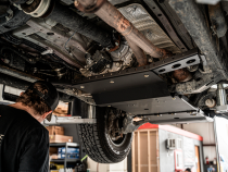 2016-2022 Toyota Tacoma Transfer Case Skid Plate - Aluminum Raw Cali Raised LED