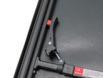 Titan Soft Tri-Fold Bed Cover 17-20 Titan 5 Foot 6 Inch Bed w/o Cargo Mgmt Rough Country