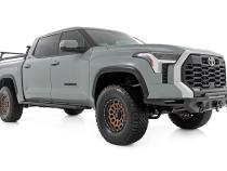 RPT2 Running Board Crew Cab Black Toyota Tundra 2WD/4WD (2022-2026) Rough Country