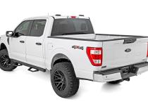 SRL2 Adj Aluminum Step Crew Cab Ford F-150/Lightning/F-250/F-350/Raptor (15-26) Rough Country