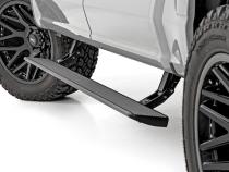 Power Running Boards HT-Series Crew Cab Ford F-150/Lightning/F-250/F-350/Raptor (15-26) Rough Country