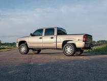 1.5-2 Inch Lift Kit M1 Silverado/Sierra 1500 4WD (1999-2006 &amp;amp; Classic) Rough Country