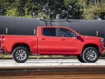 3.5 Inch Lift Kit Vertex/V2 Red Chevy Silverado 1500 2WD/4WD (2019-2024) Rough Country