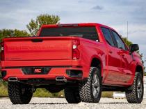 3.5 Inch Lift Kit Vertex/V2 Red Chevy Silverado 1500 2WD/4WD (2019-2024) Rough Country