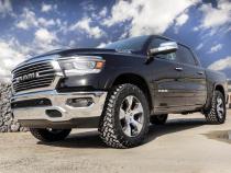 2 Inch RAM Leveling Lift Kit 19-Up RAM 1500 4WD/2WD Rough Country