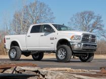 5 Inch Lift Kit FR Diesel Coil R/A V2 14-18 Ram 2500 4WD Rough Country