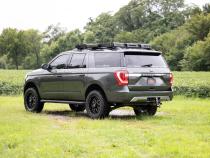 3 Inch Lift Kit UCA M1 Struts Red Ford Expedition 4WD (2018-2024) Rough Country