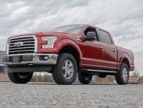 2 Inch Lift Kit M1 Struts/M1 Ford F-150 4WD (2014-2020) Rough Country
