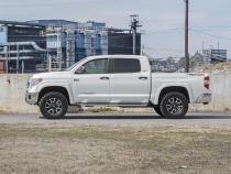 2.5-3 Inch Leveling Lift Kit 07-20 Tundra 4WD Rough Country