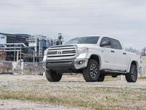 2.5-3 Inch Leveling Lift Kit 07-20 Tundra 4WD Rough Country
