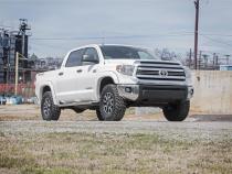 2.5-3 Inch Leveling Lift Kit 07-20 Tundra 4WD Rough Country