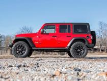 2.5 Inch Lift Kit Coils V2 18-21 Jeep Wrangler JL 4WD Rough Country