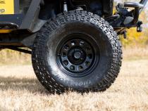 Black Daytona, 15x10 (5x4.5) Wheel Rough Country